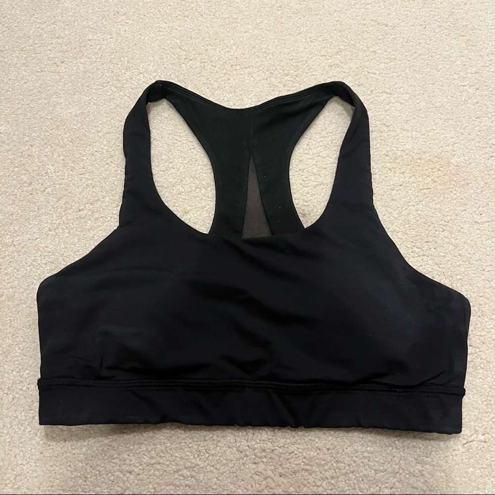 LULULEMON Black Sports Bra Size 6